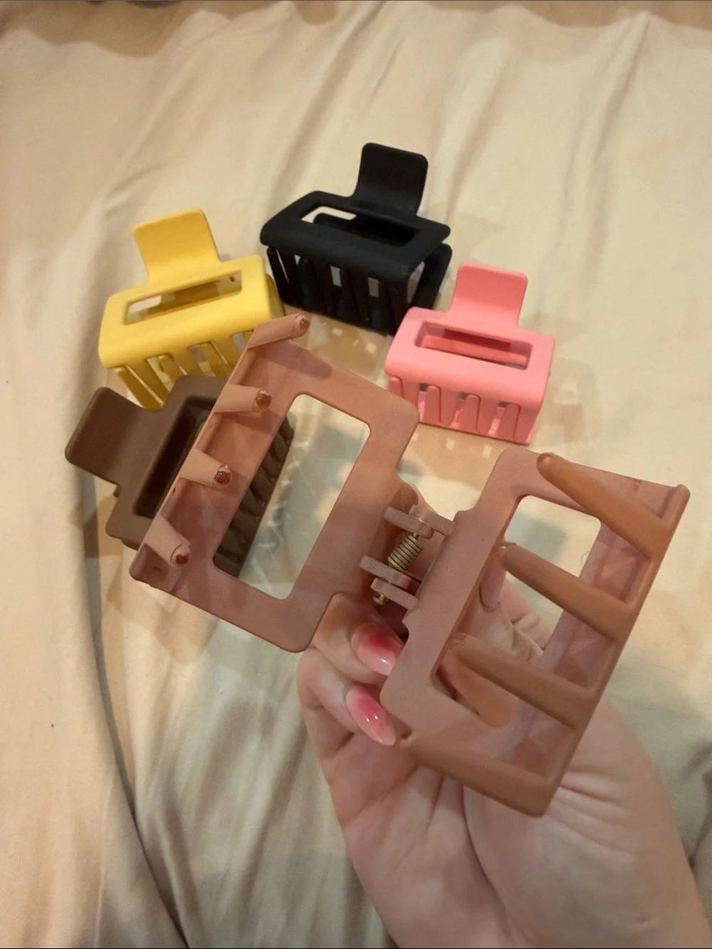 Set of 5 hair clips